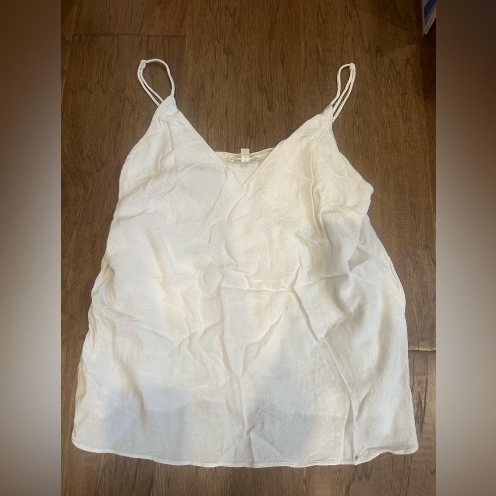 Aritzia Wilfred Free tank